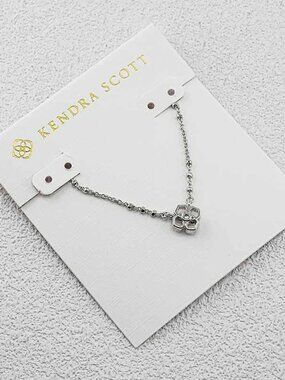 Kendra Scott Hollow Thin Chain Necklace